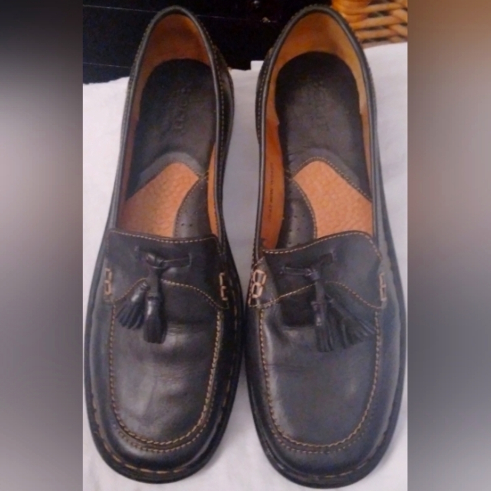 BORN Loafers